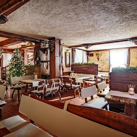 Wolbrom Hotel - Karczma Klimtowka מראה חיצוני תמונה
